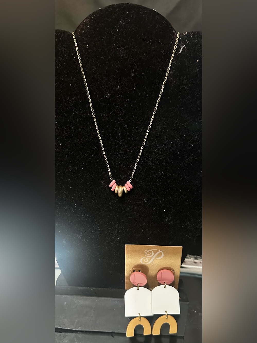 PLUNDER JEWELRY NECKLACE AND EARRINGS SET - BRAND NEW!